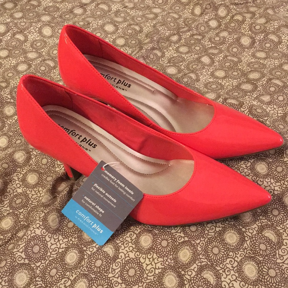 Pink heels